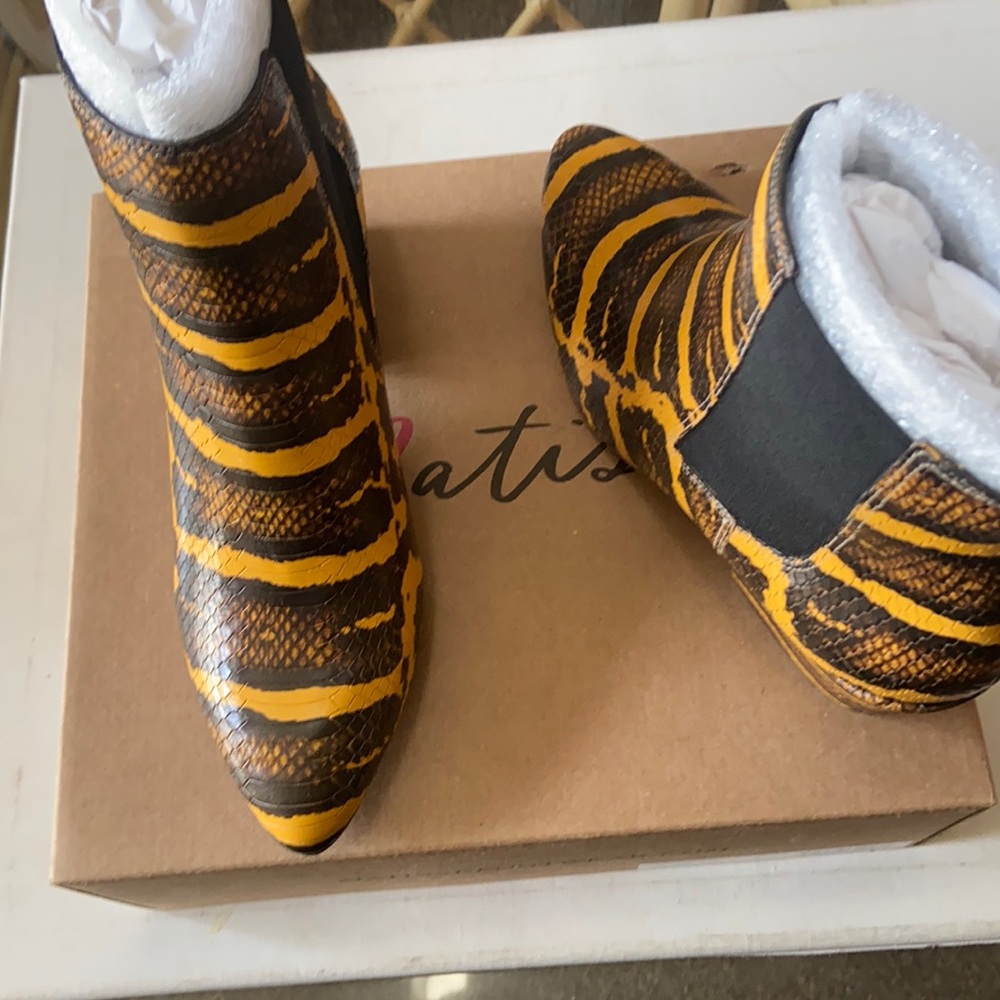 Matisse leather booties